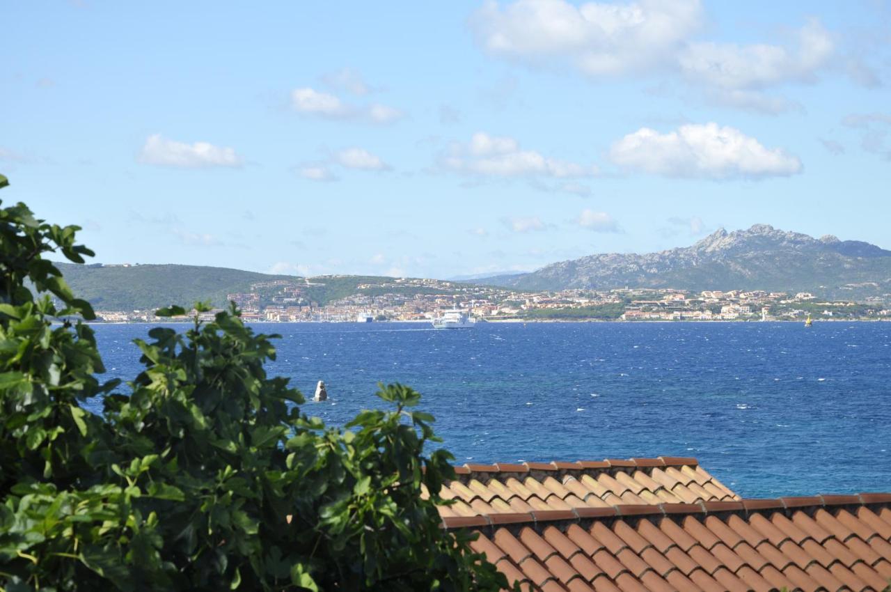 Appartamentino Panoramico...Con Finestra Sul Mare! La Maddalena  Ngoại thất bức ảnh