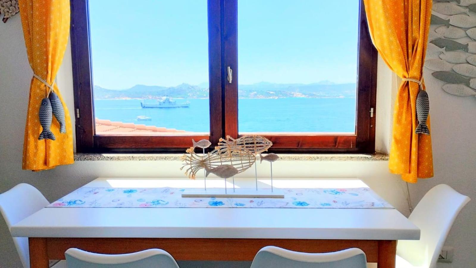 Appartamentino Panoramico...Con Finestra Sul Mare! La Maddalena  Ngoại thất bức ảnh